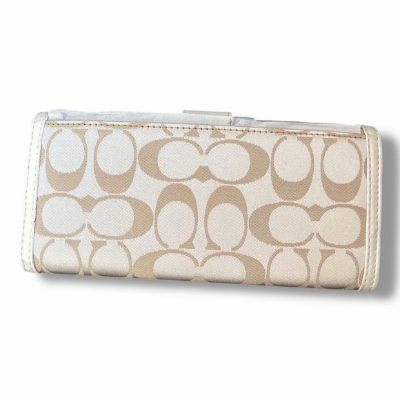 Coach Signature Beige & White Trifold Wallet – Buckle Closure, Canvas & Leather - Picture 3 of 5